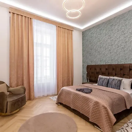 Appartement Luxurious Bajcsy Next To The Basilica