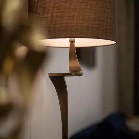 Luxurious Bajcsy Next To The Basilica Appartement Boedapest