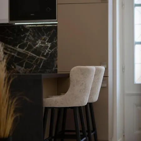 Luxurious Bajcsy Next To The Basilica Appartement Boedapest