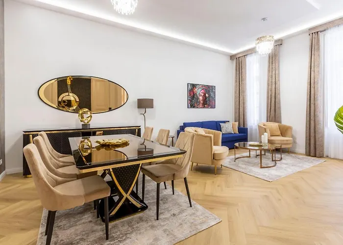 Luxurious Bajcsy Next To The Basilica *