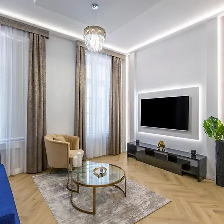 Luxurious Bajcsy Next To The Basilica בודפשט